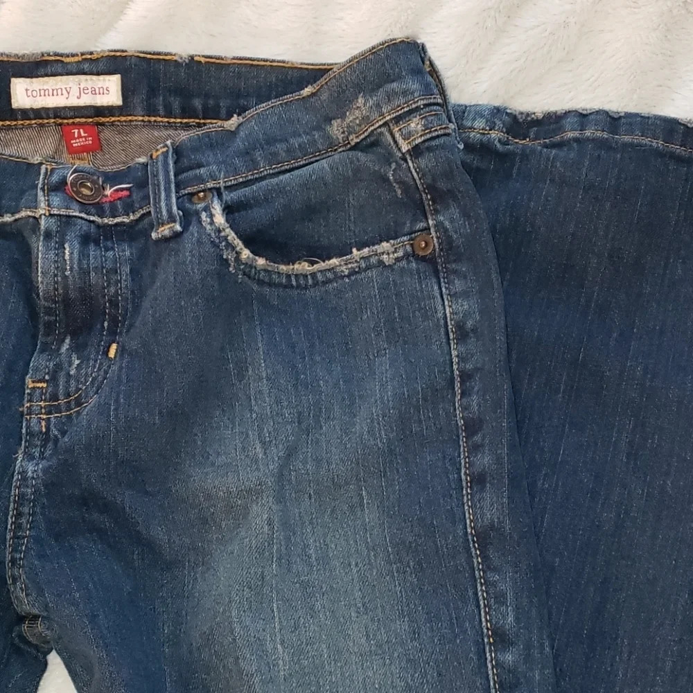 Distressed Dark Blue Tommy Jeans - Picture 5 of 16